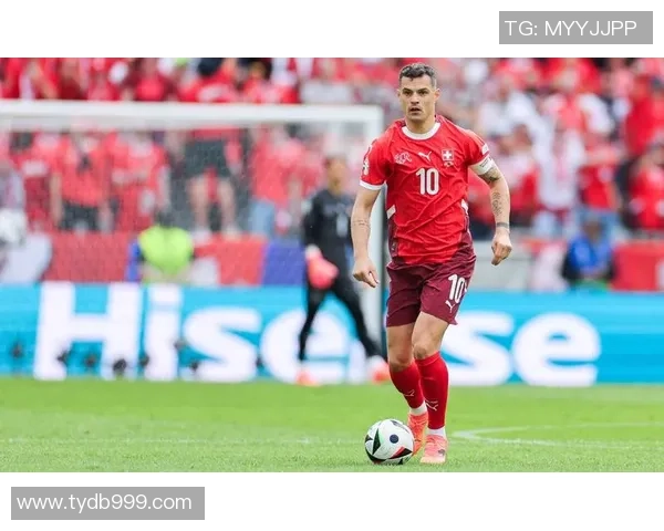 足球六号传奇球星的崛起与辉煌成就回顾